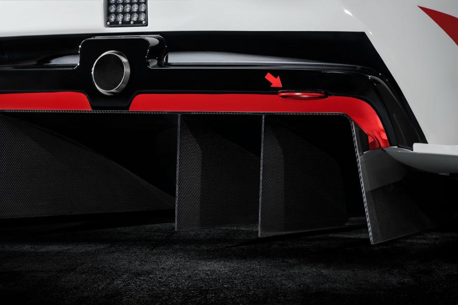 Детали экстерьера Toyota GR Supra Racing Concept 2018 года  (фото 29 из 36)